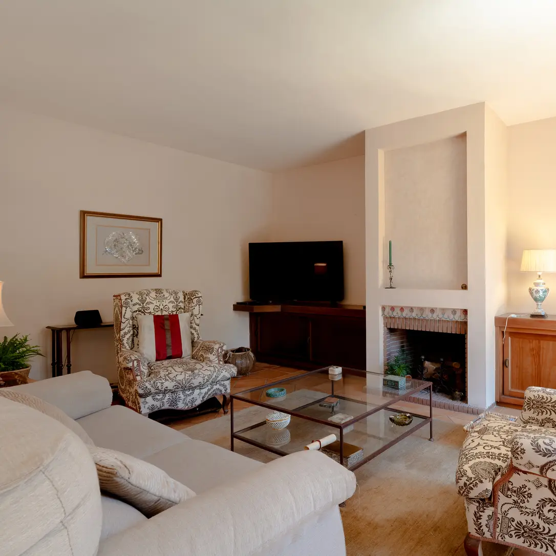 esperanza-living-room